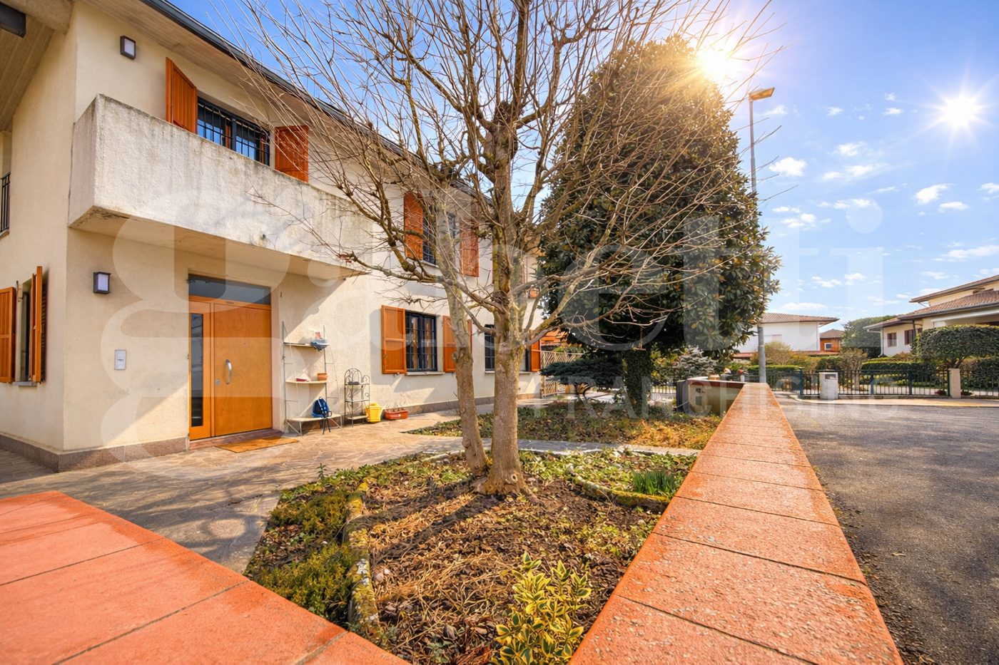 Villa con giardino a Minerbio