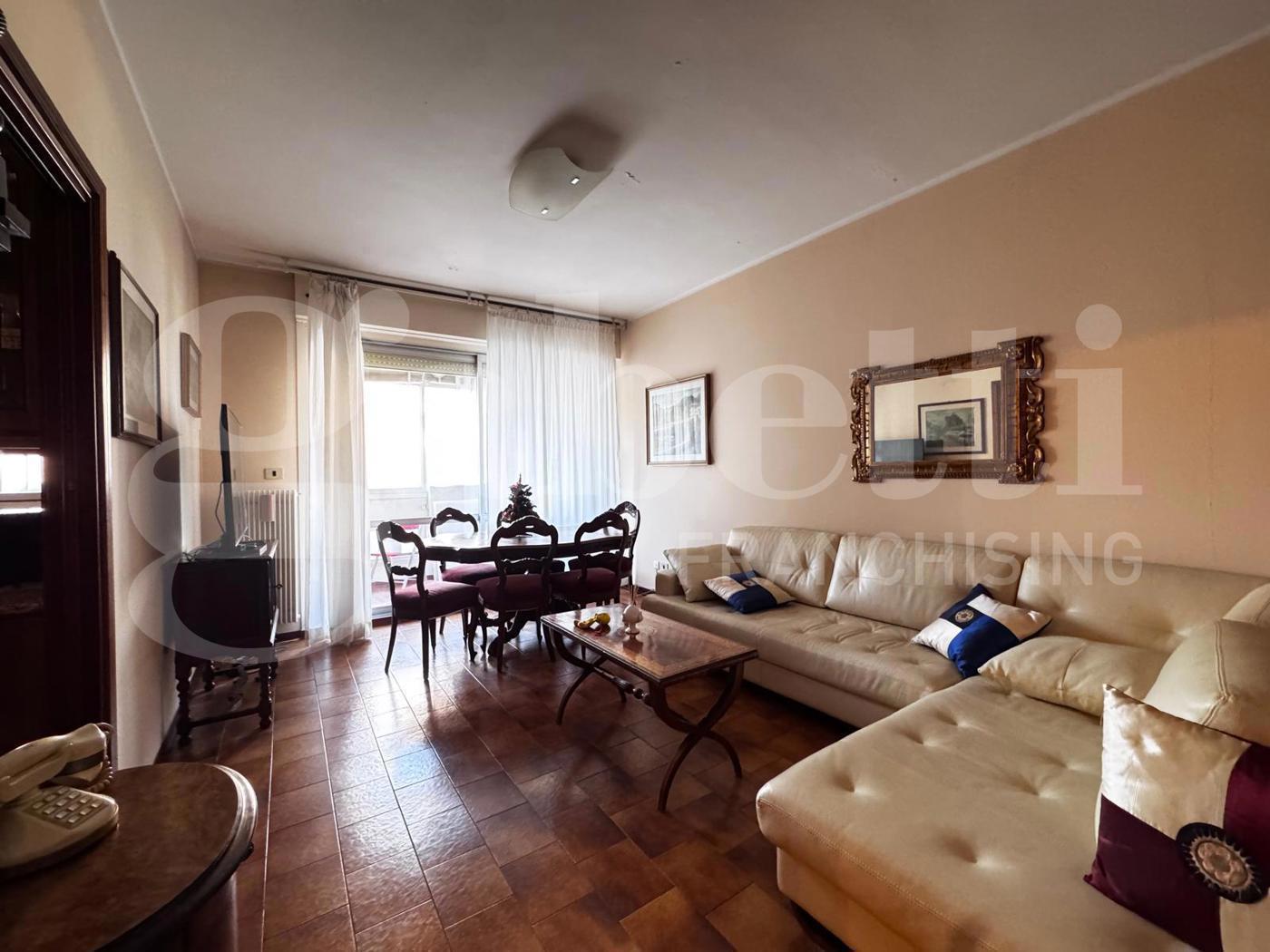 Appartamento in vendita a Bologna