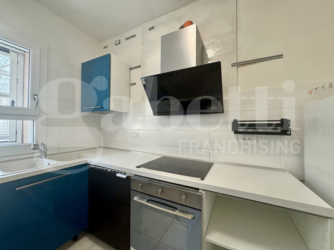 Quadrilocale ristrutturato a Bologna