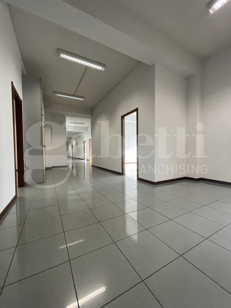 Ufficio in vendita a Pianoro