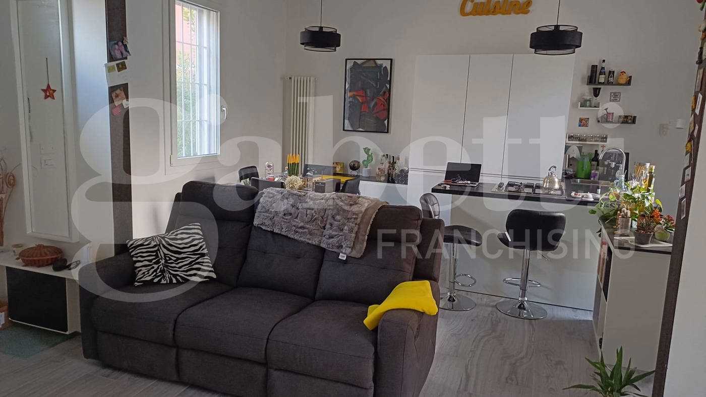 Casa indipendente in vendita a Bologna