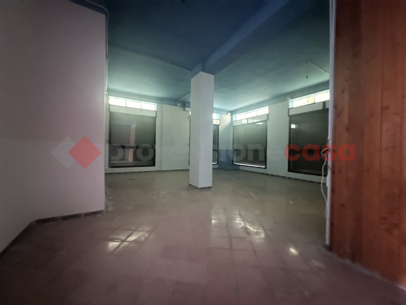 Negozio in vendita a Taranto