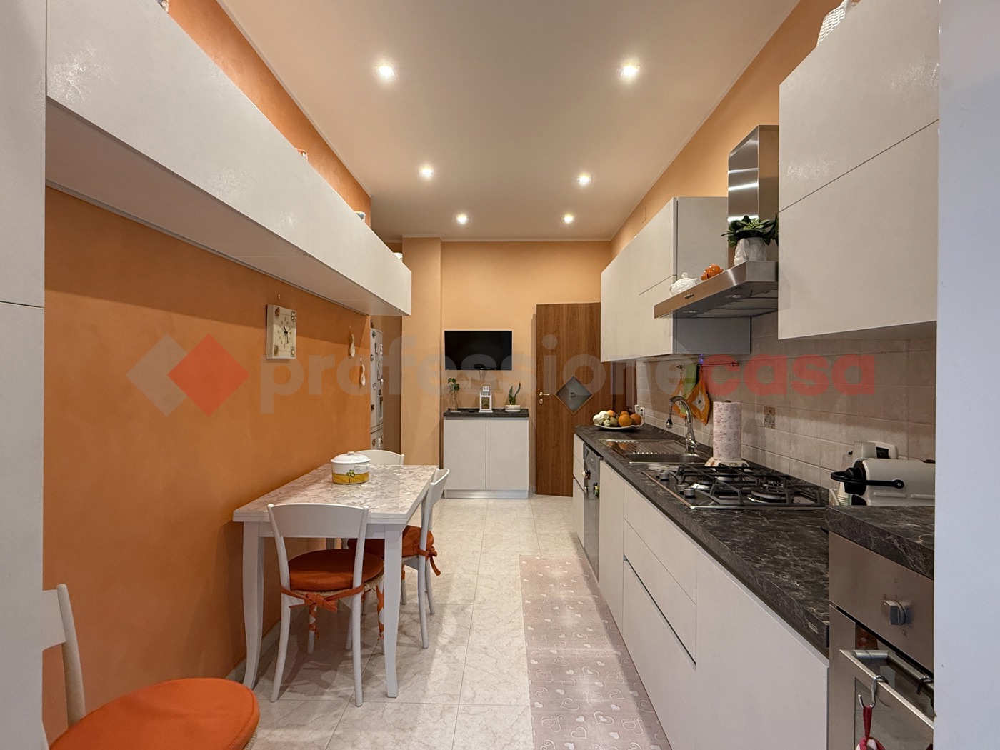 Trilocale ristrutturato a Taranto