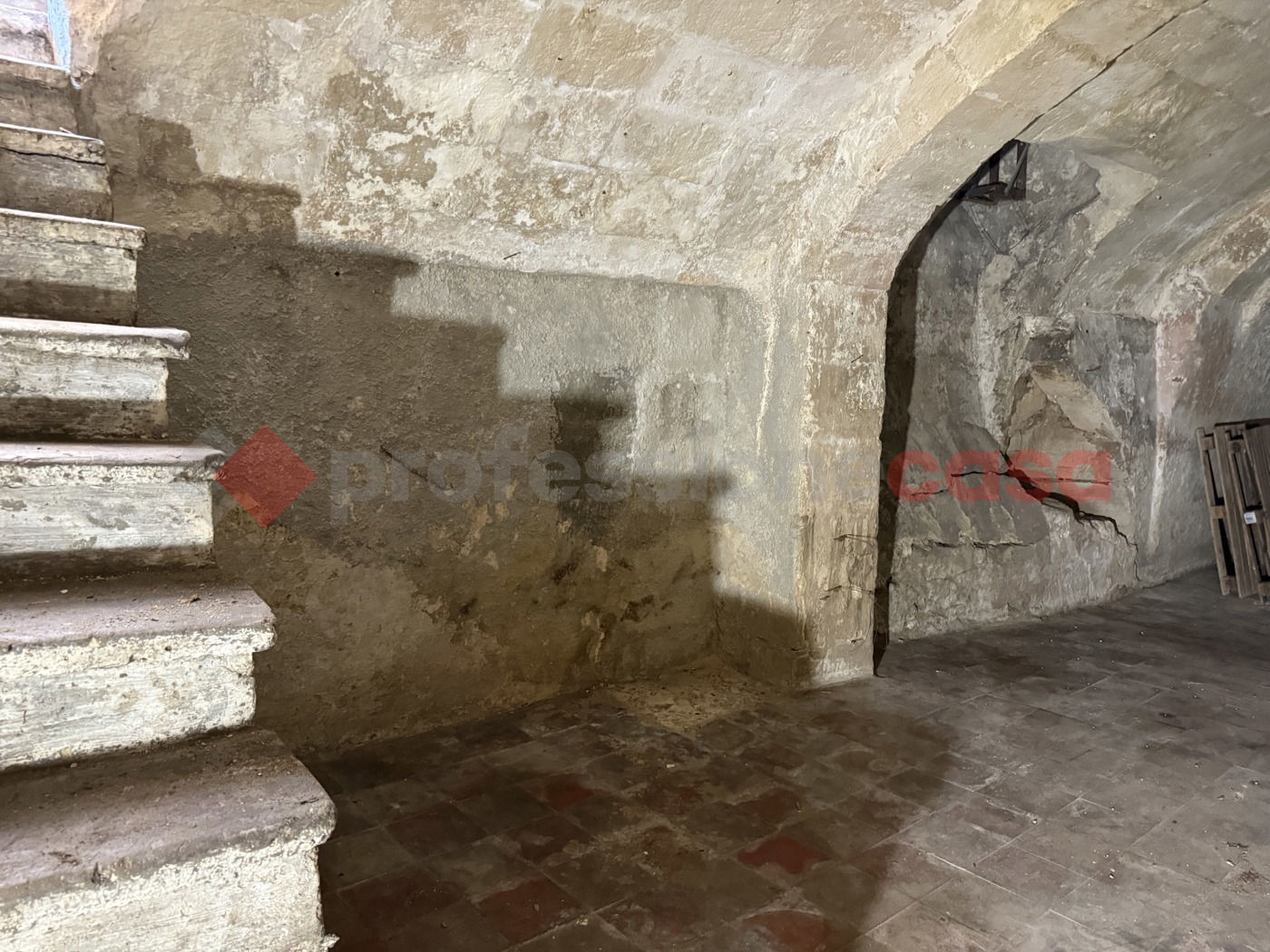 Magazzino in vendita a Taranto