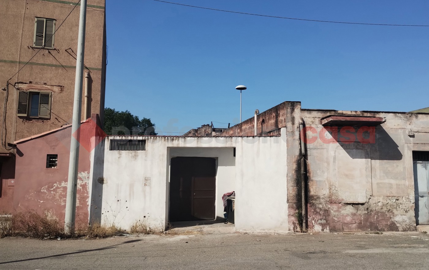Magazzino in vendita a Taranto