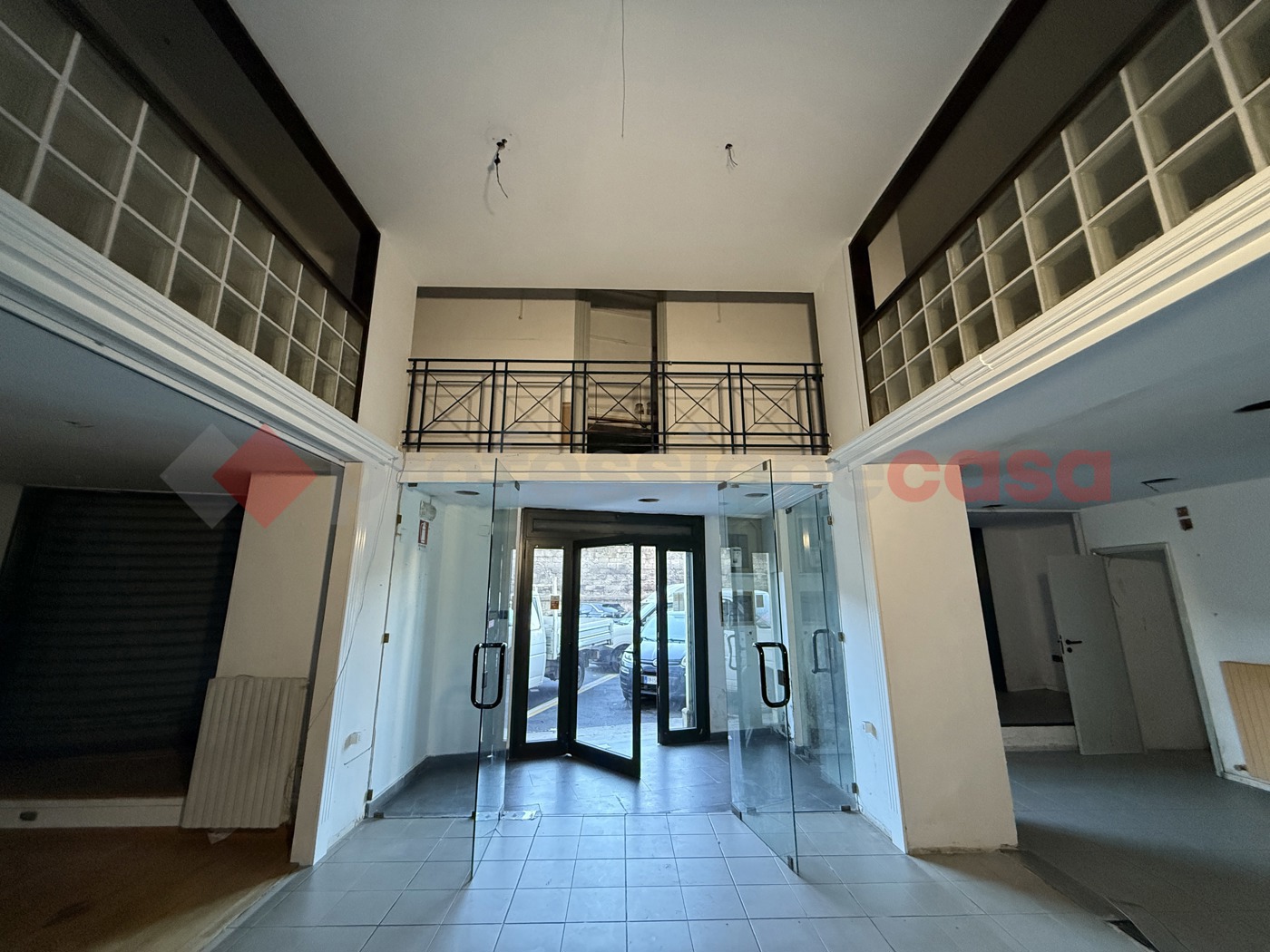 Negozio in affitto a Taranto