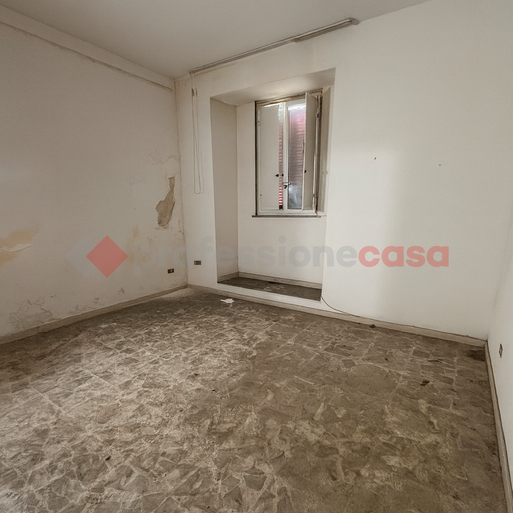 Bilocale da ristrutturare a Taranto