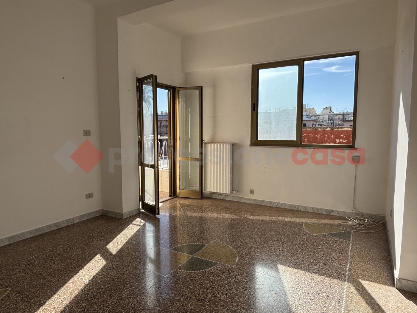 Trilocale da ristrutturare a Taranto