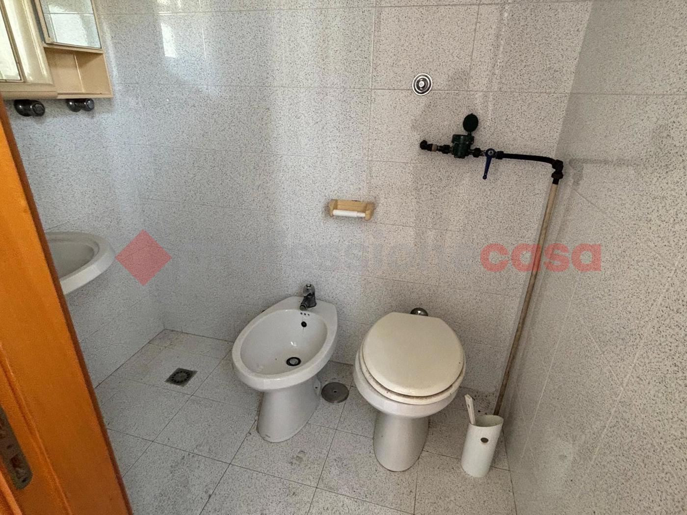 Trilocale da ristrutturare a Taranto