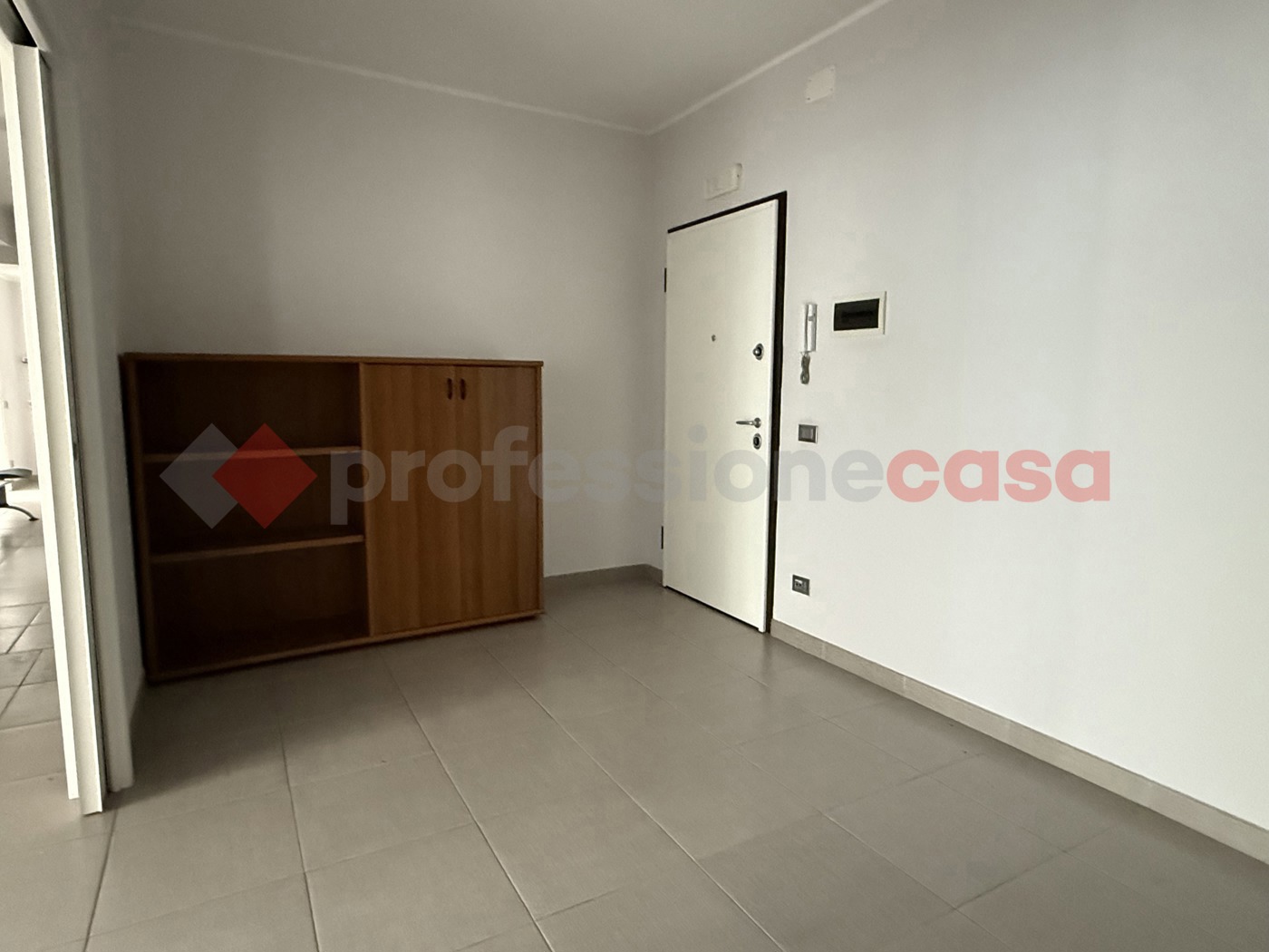 Ufficio nuovo a Taranto