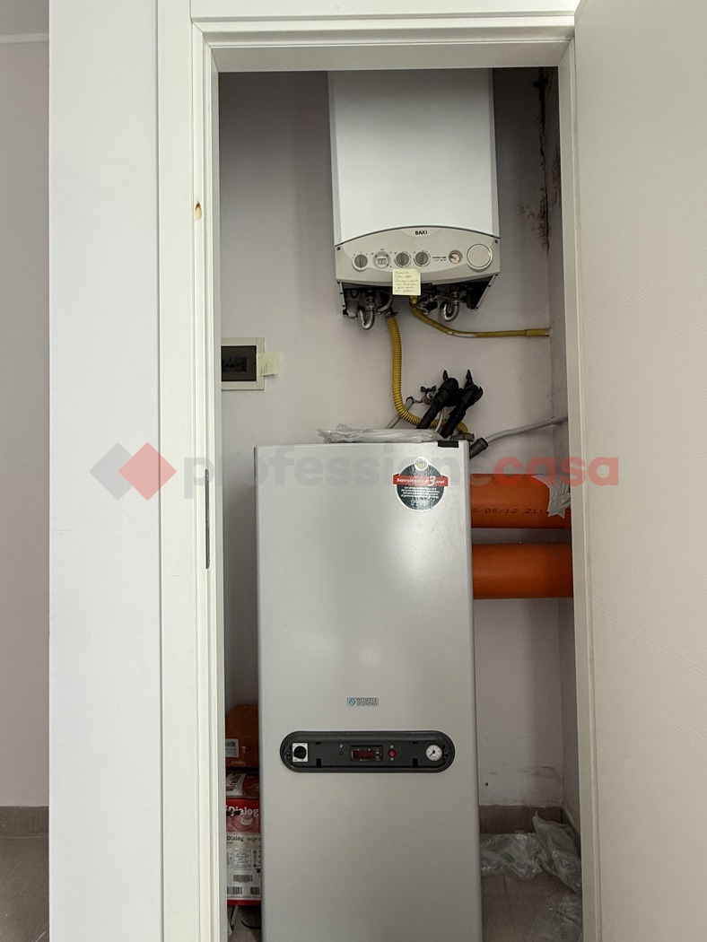 Ufficio nuovo a Taranto