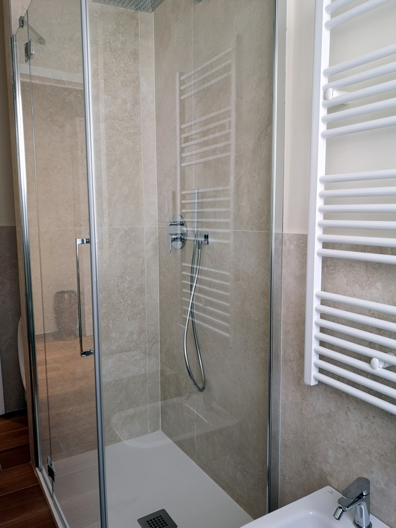 Bilocale arredato in affitto a Rapallo