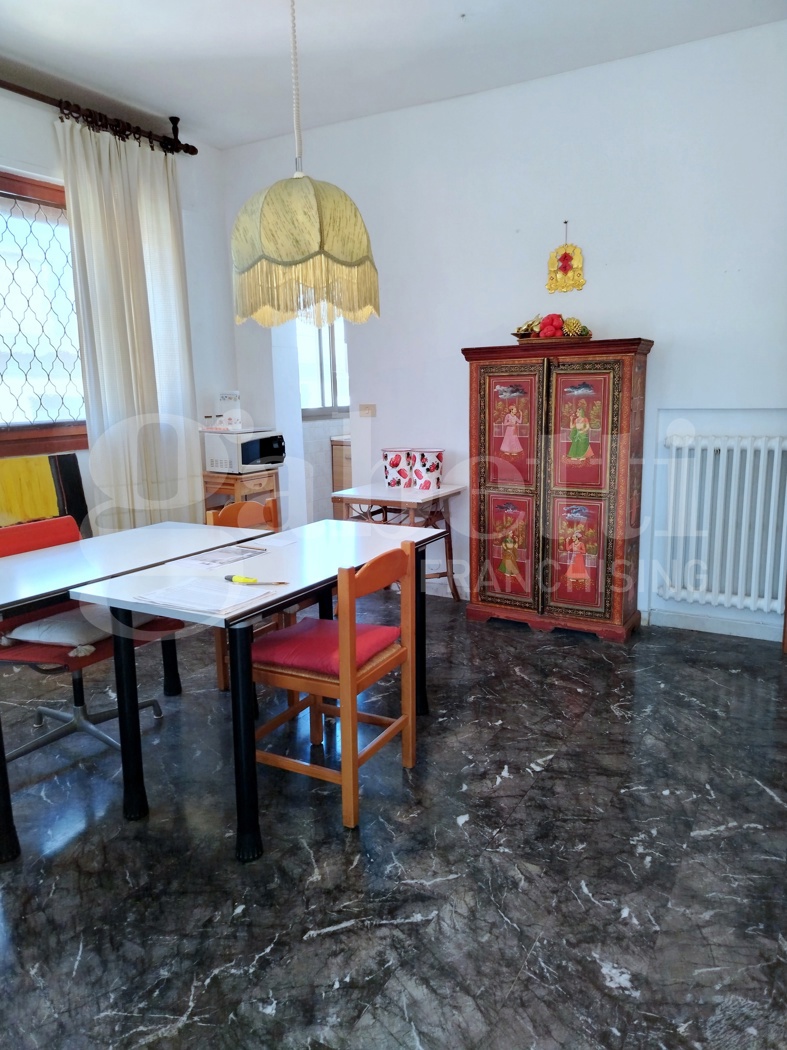 Bilocale in vendita a Rapallo