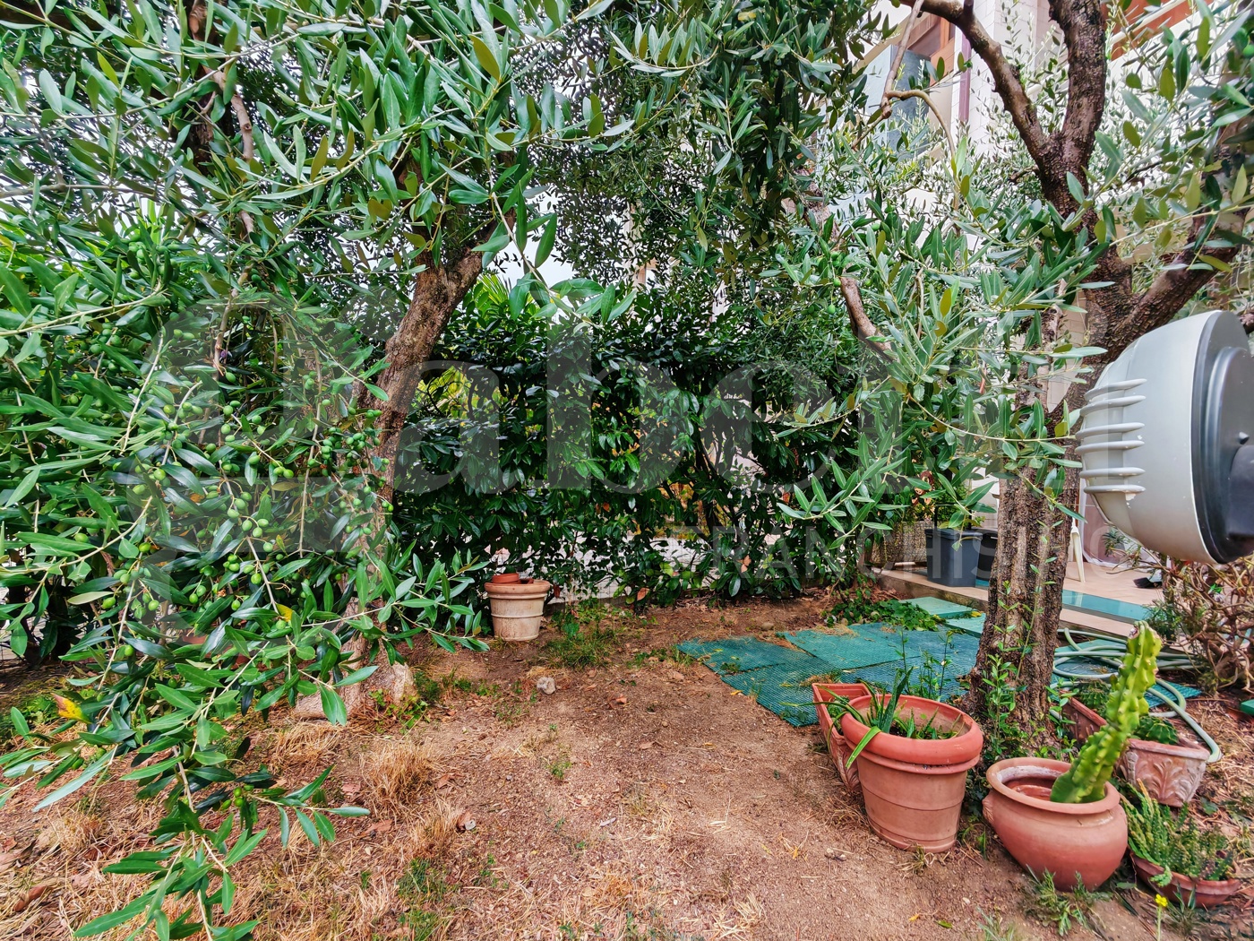 Casa indipendente con giardino a Sesto Fiorentino