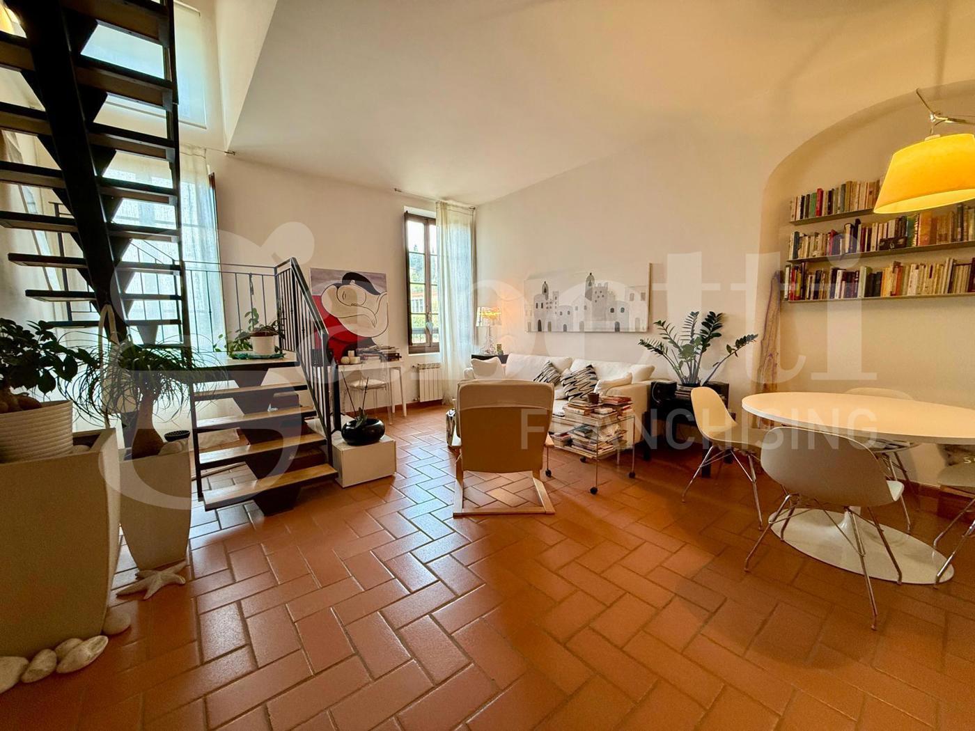 Quadrilocale in vendita a Signa