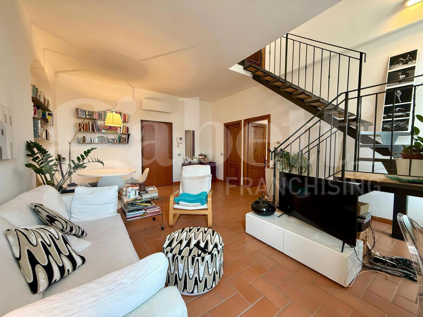 Quadrilocale in vendita a Signa