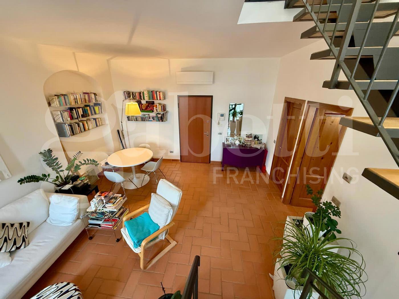 Quadrilocale in vendita a Signa