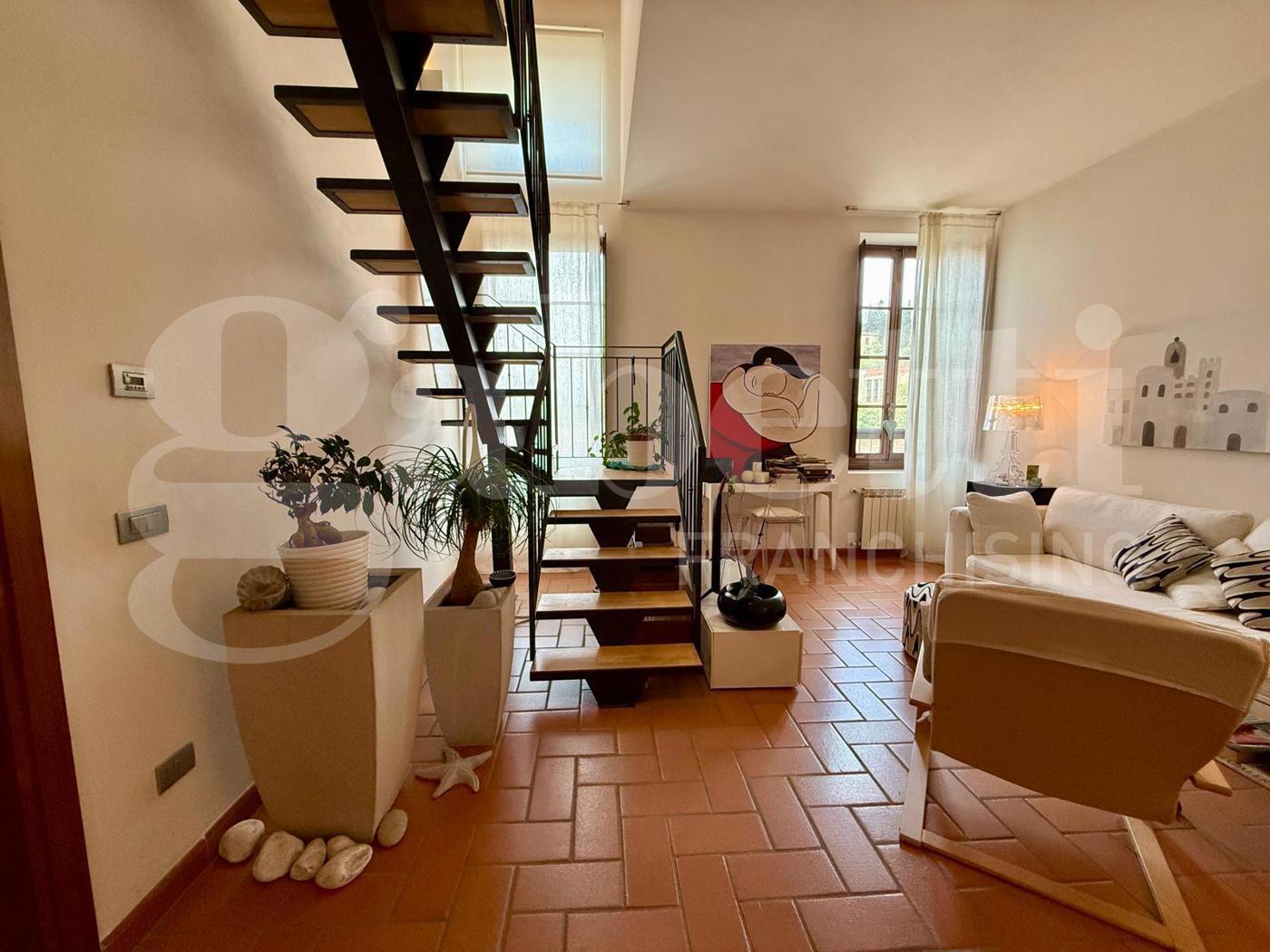 Quadrilocale in vendita a Signa