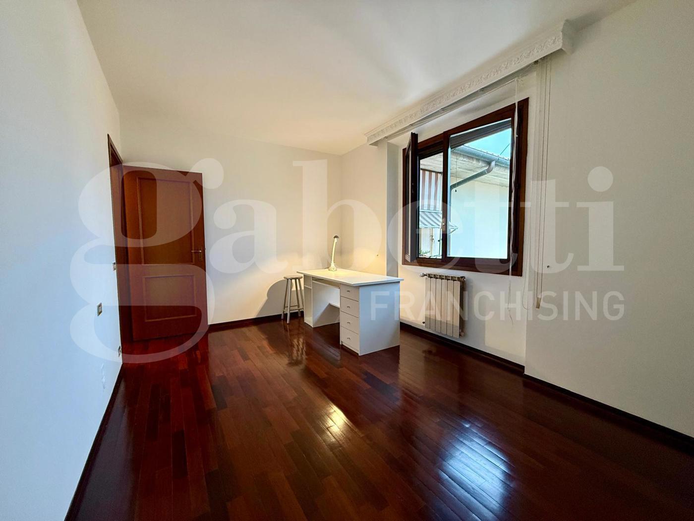 Quadrilocale in vendita a Sesto Fiorentino