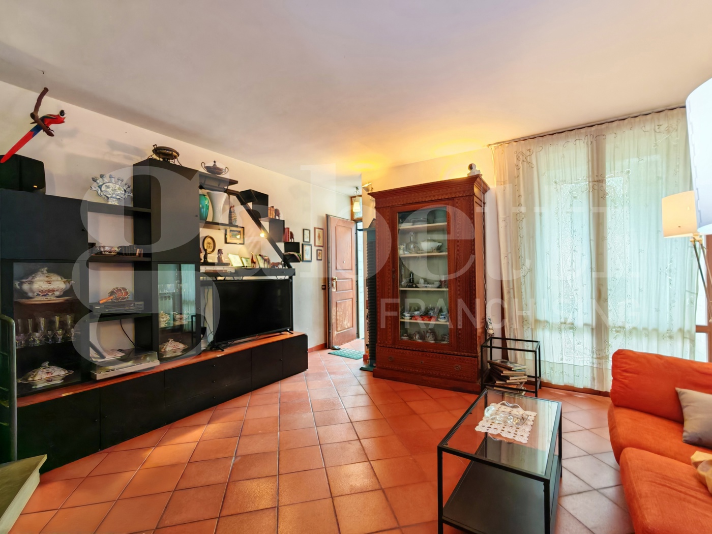 Casa indipendente con giardino a Sesto Fiorentino