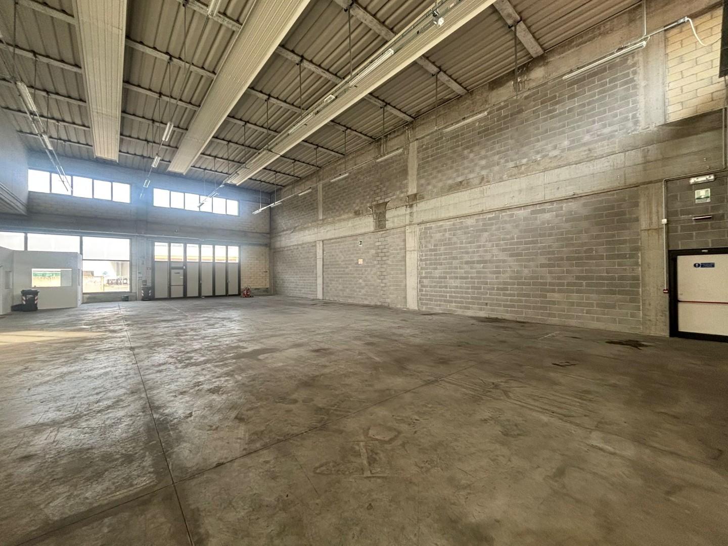 Capannone in affitto, Capraia e Limite capraia