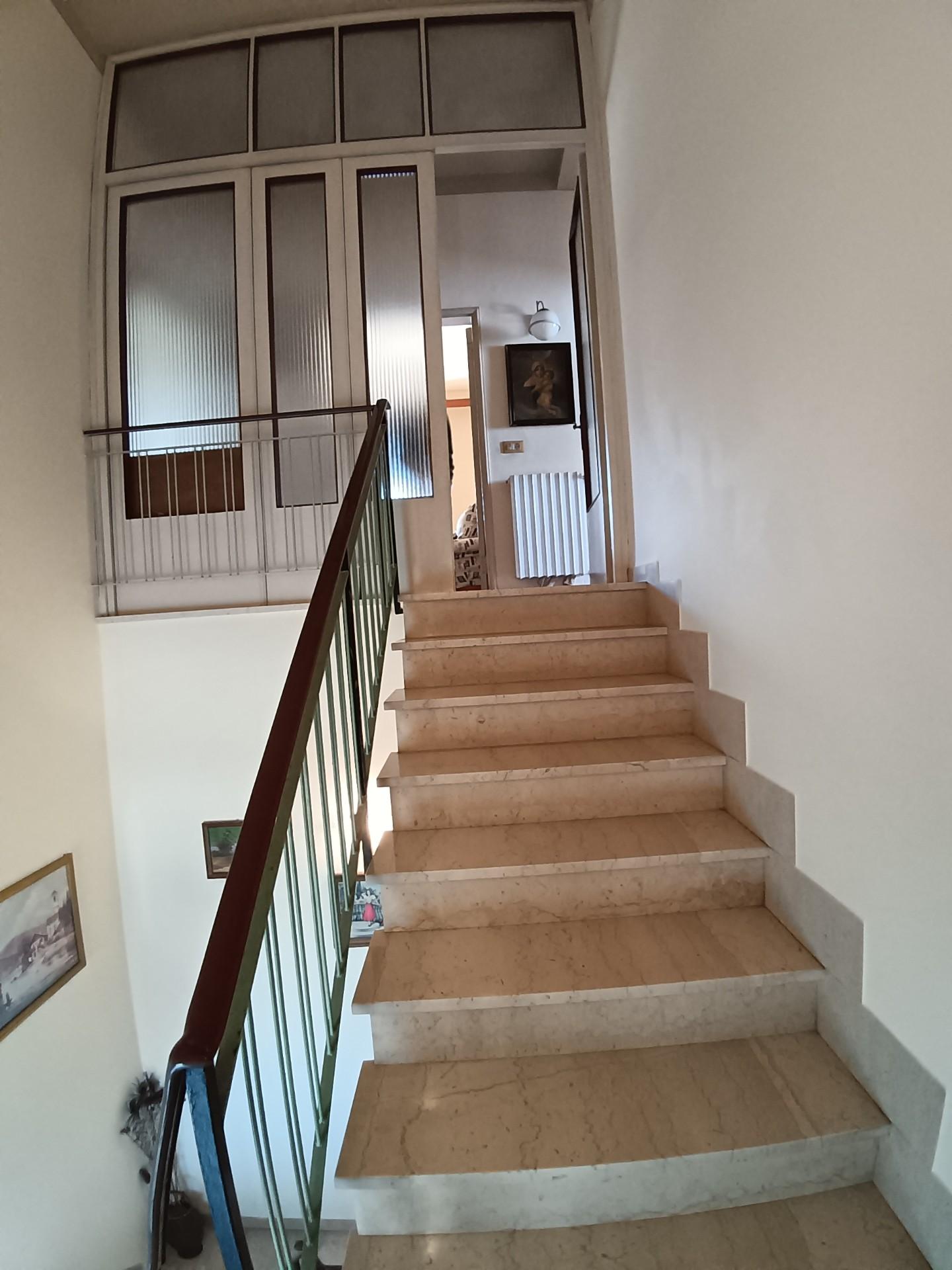 Appartamento con terrazzi, Empoli ponzano