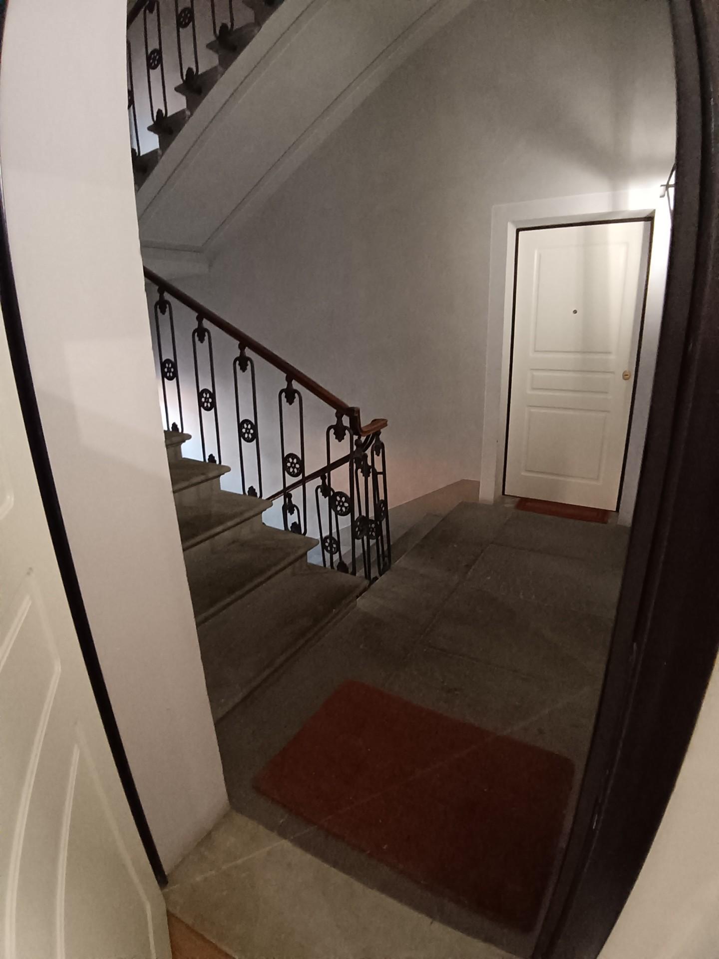 Bilocale con terrazzo a Fucecchio