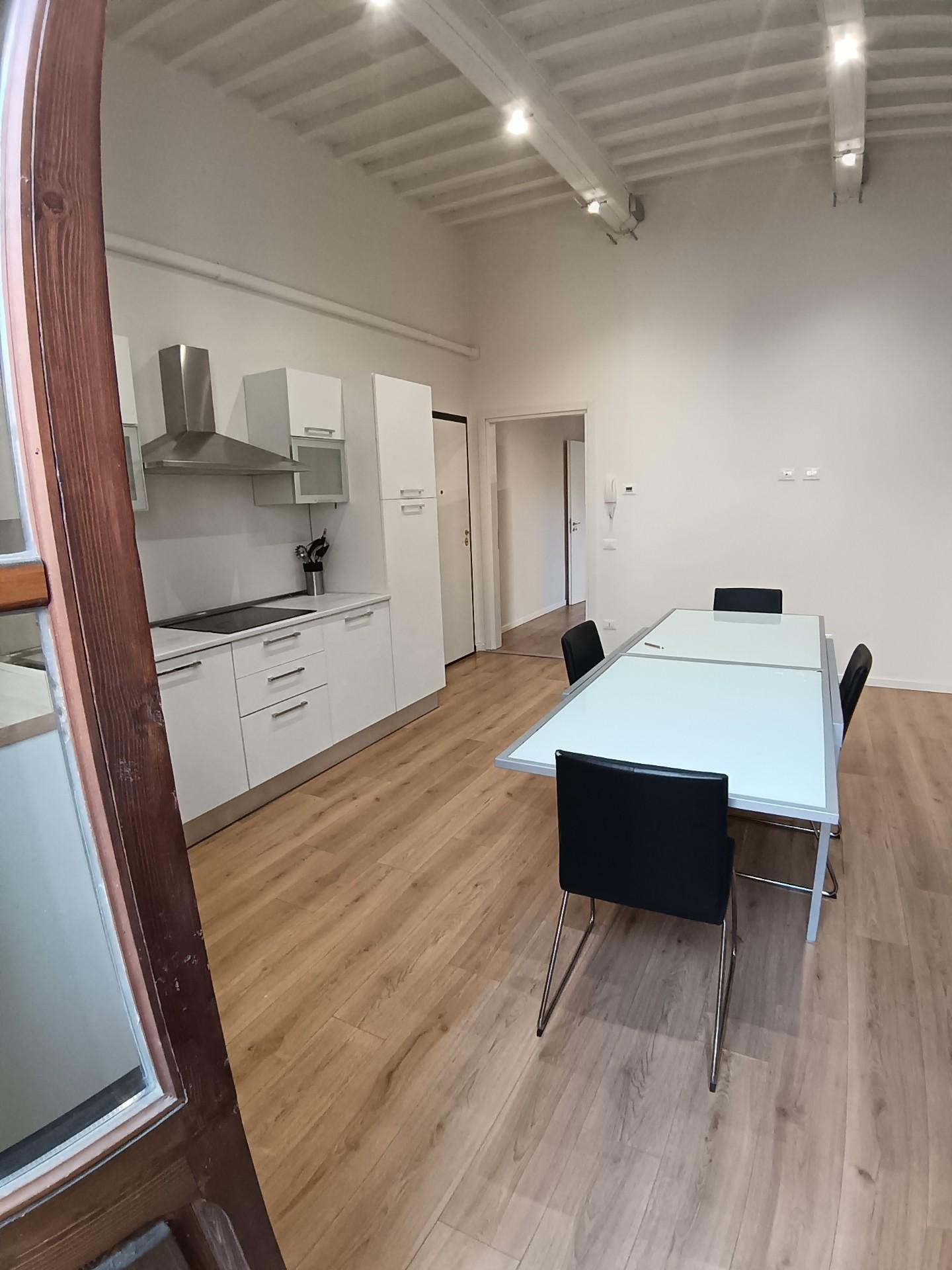 Bilocale con terrazzo a Fucecchio