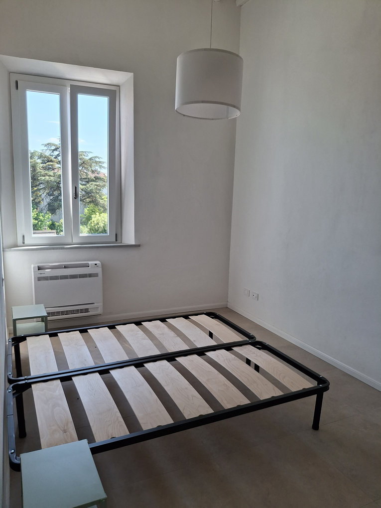 Trilocale arredato in affitto a Empoli
