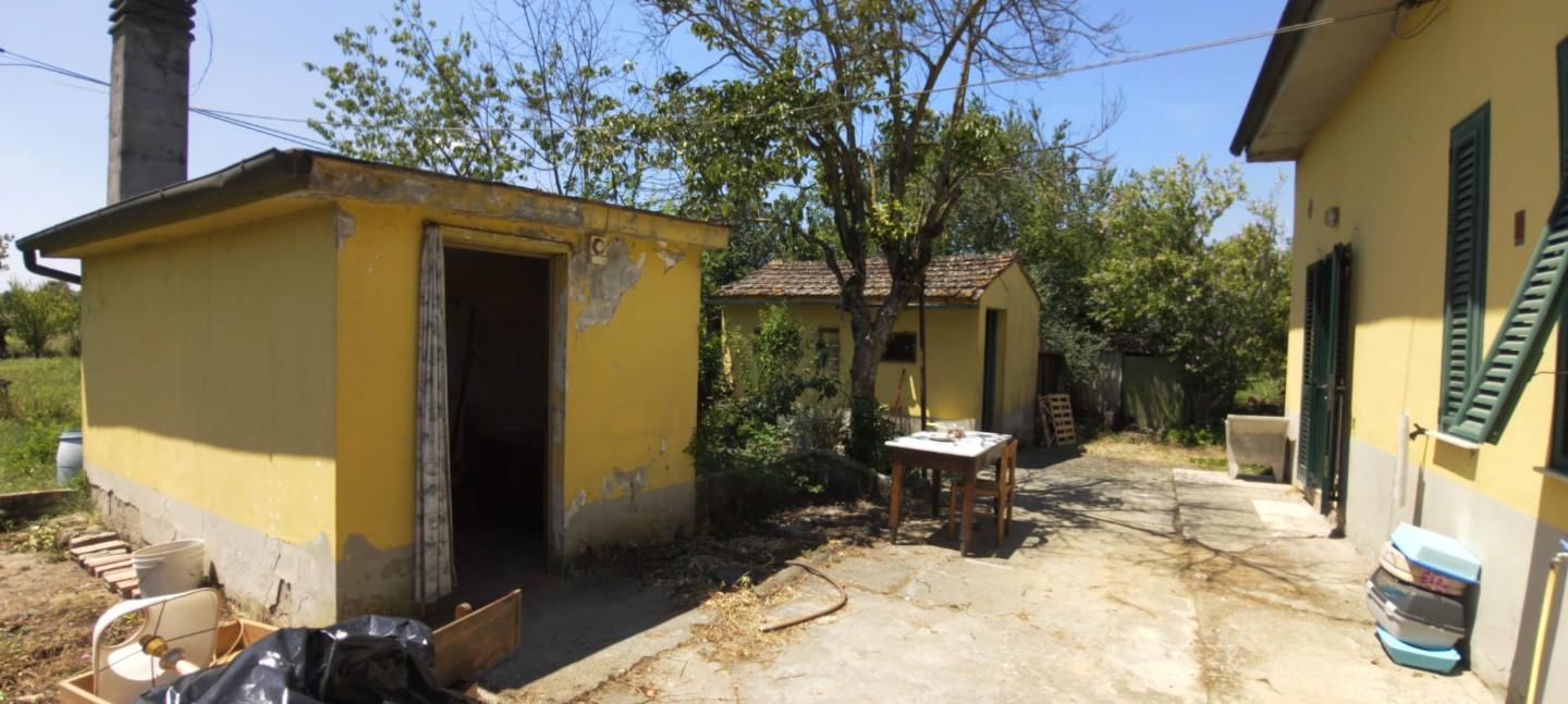 Casa indipendente con giardino, Empoli pagnana