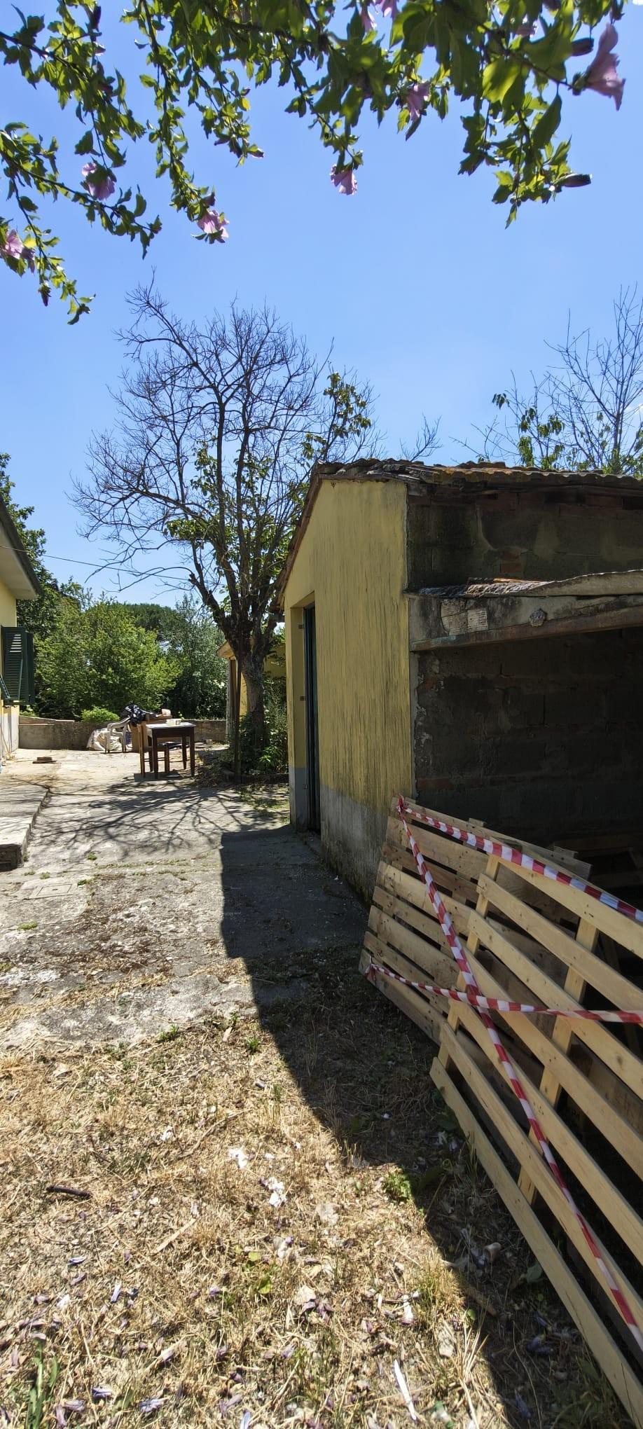 Casa indipendente con giardino, Empoli pagnana