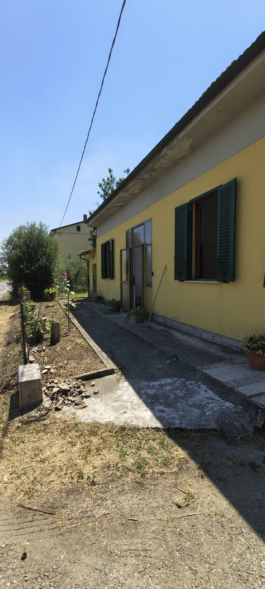 Casa indipendente con giardino, Empoli pagnana