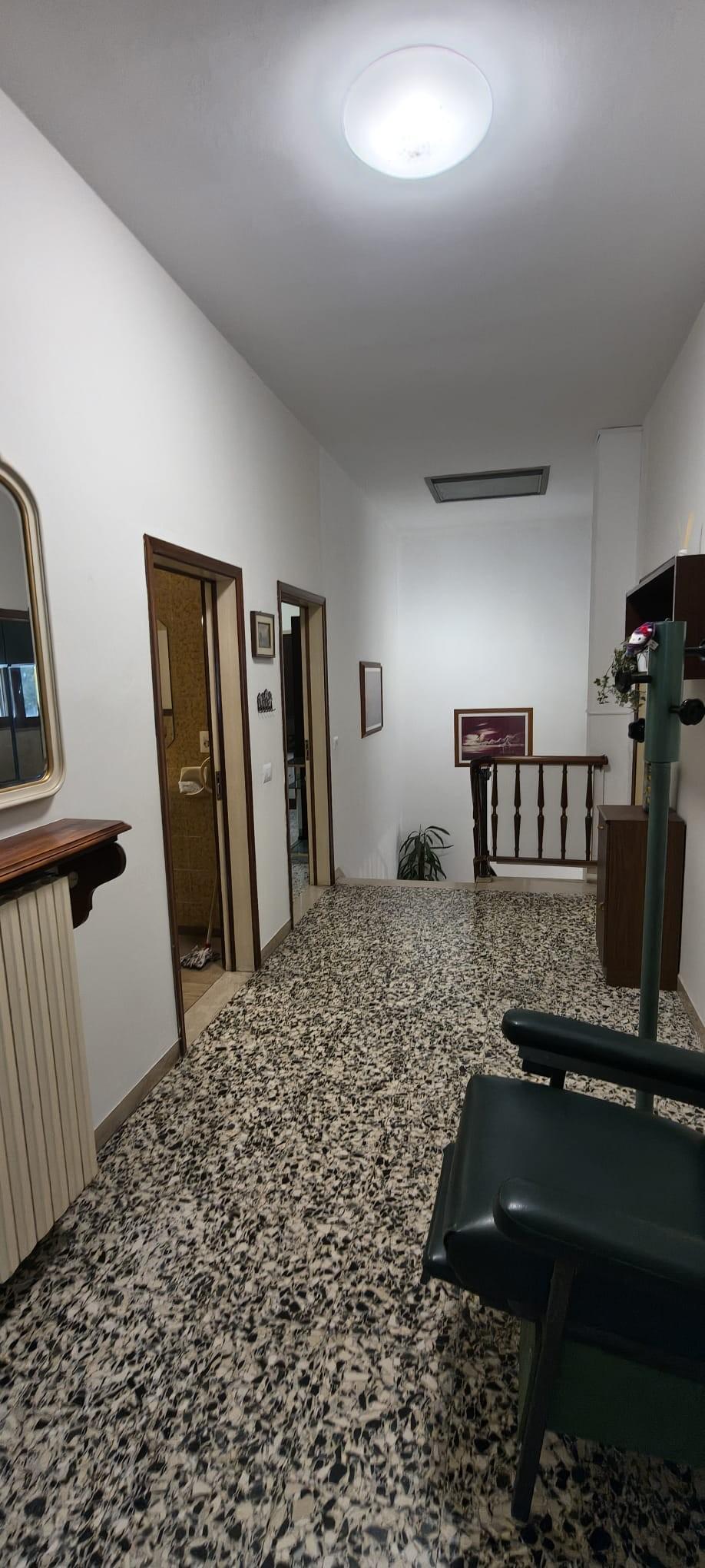 Appartamento con terrazzo, Vinci sovigliana