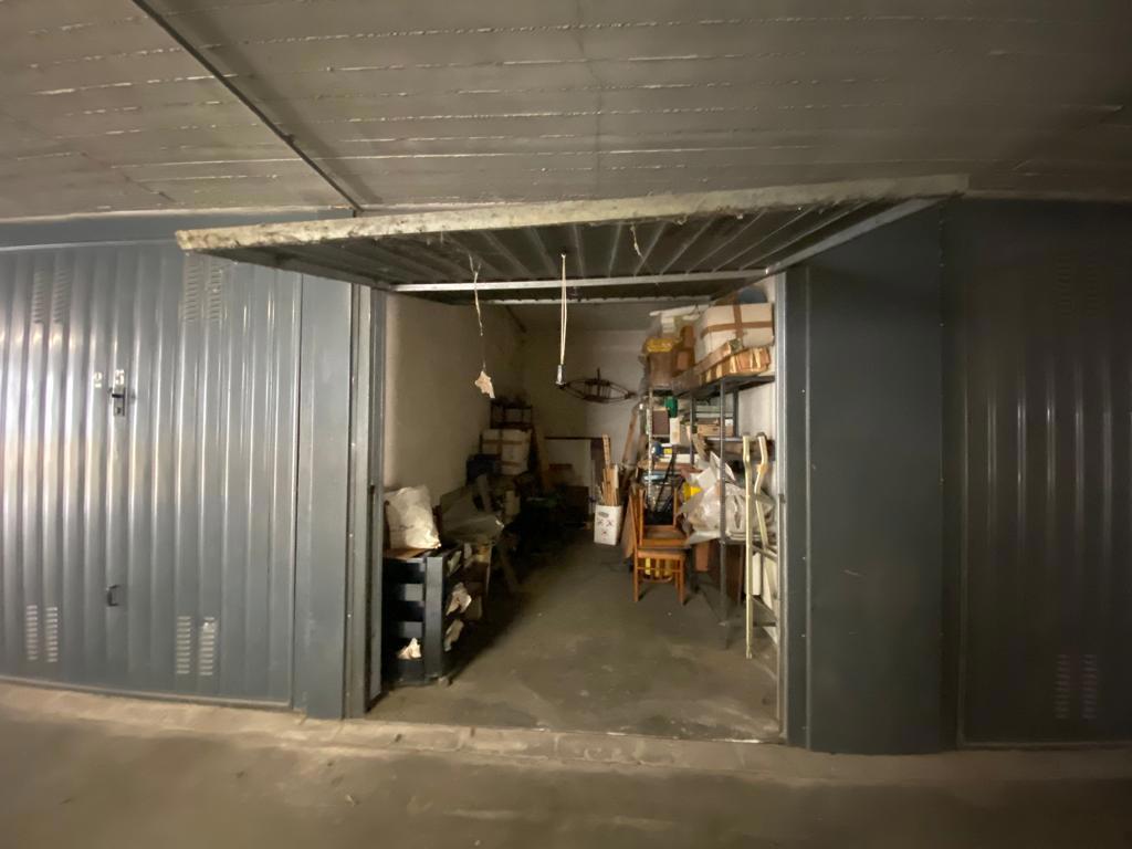 Box/Garage 13mq in vendita a Beinasco