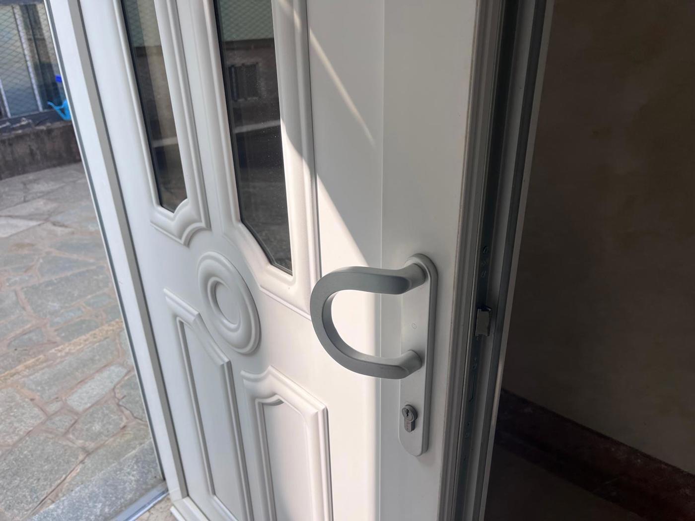 Villa Bifamiliare con box doppio a Beinasco