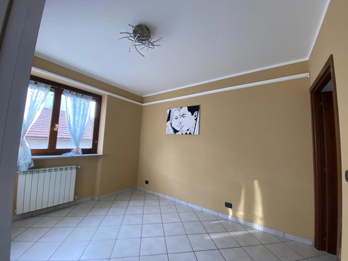 Trilocale nuovo a Beinasco