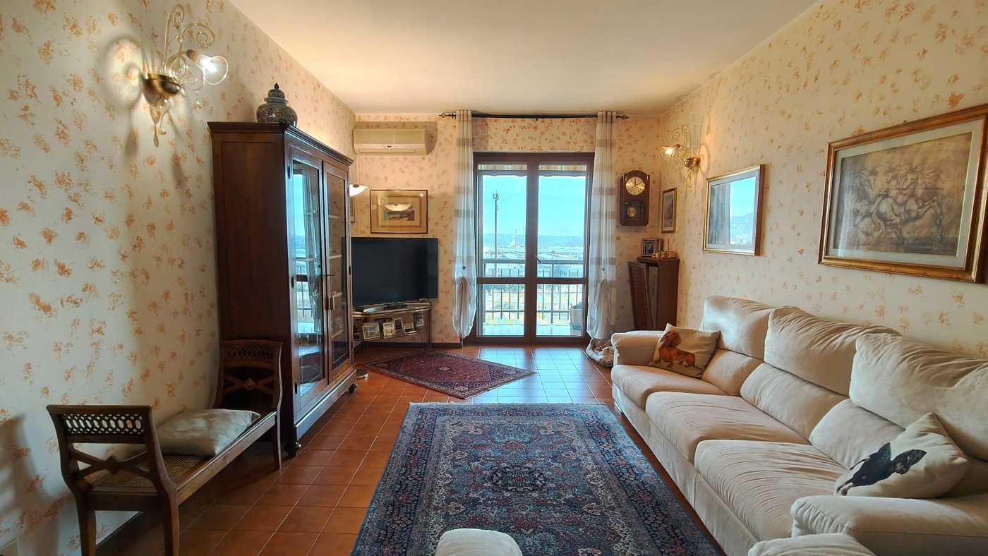 Quadrilocale in vendita a Moncalieri