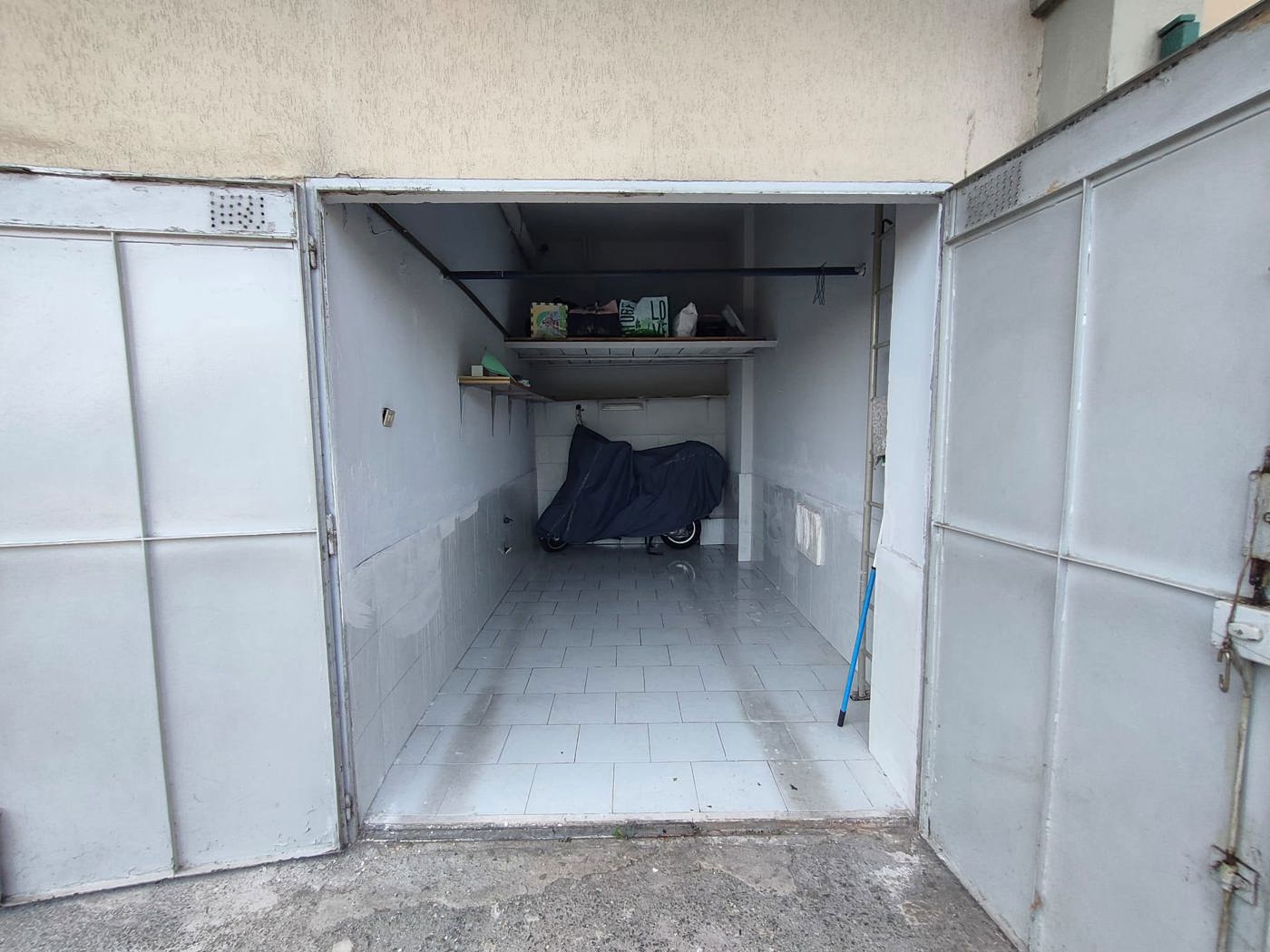 Box/Garage 14mq in affitto a Beinasco