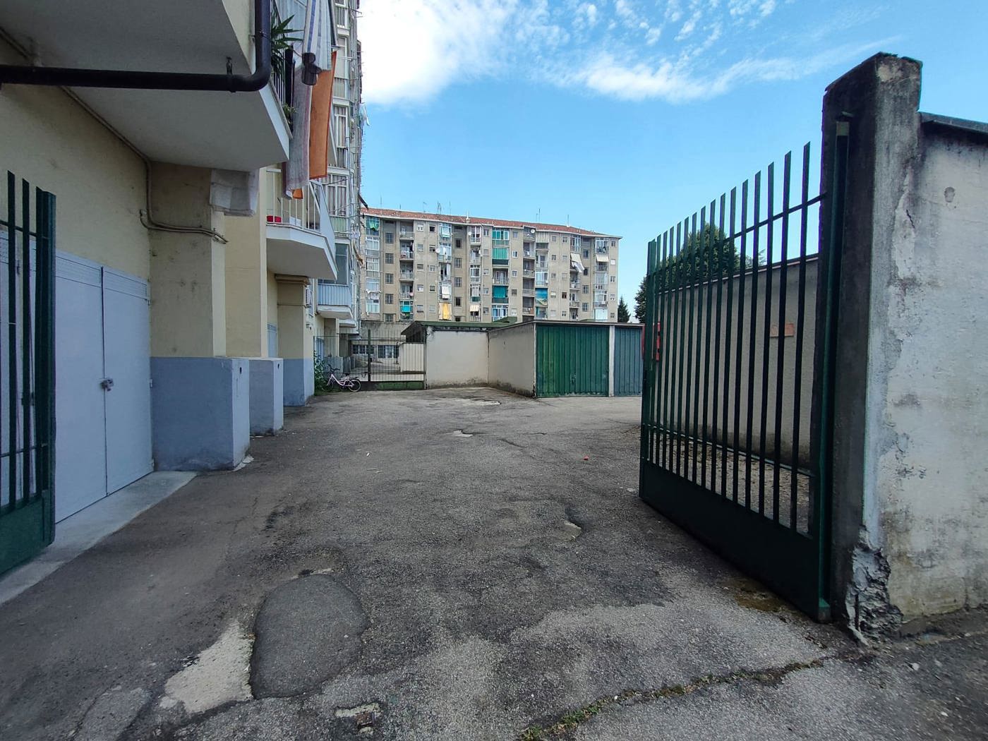 Box/Garage 14mq in affitto a Beinasco