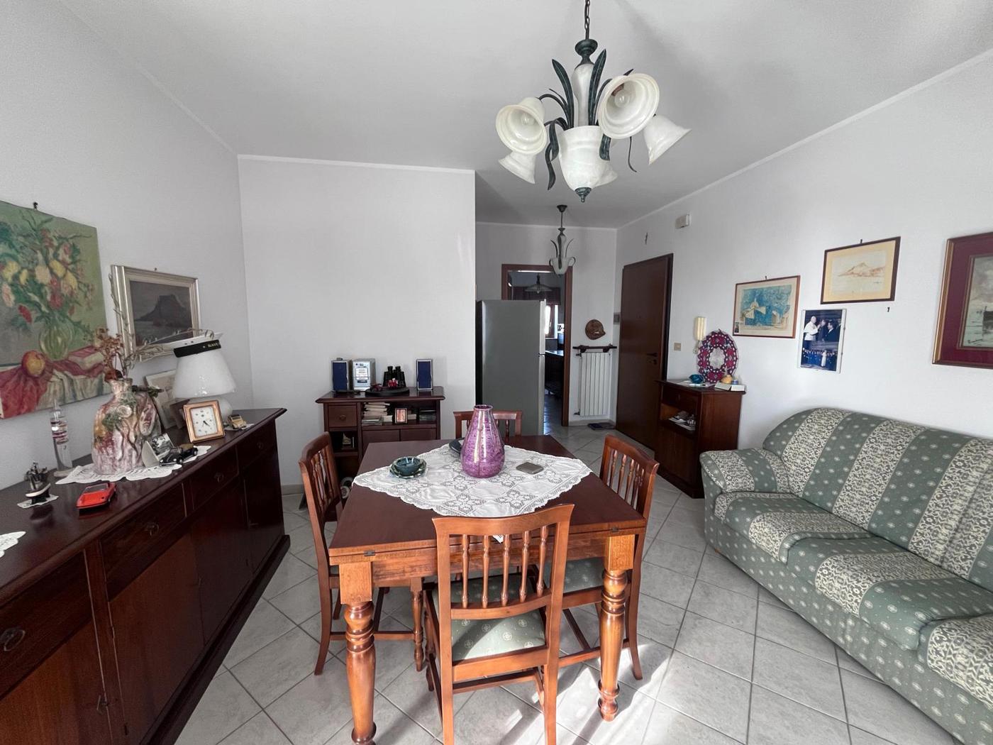 Quadrilocale in vendita a Beinasco