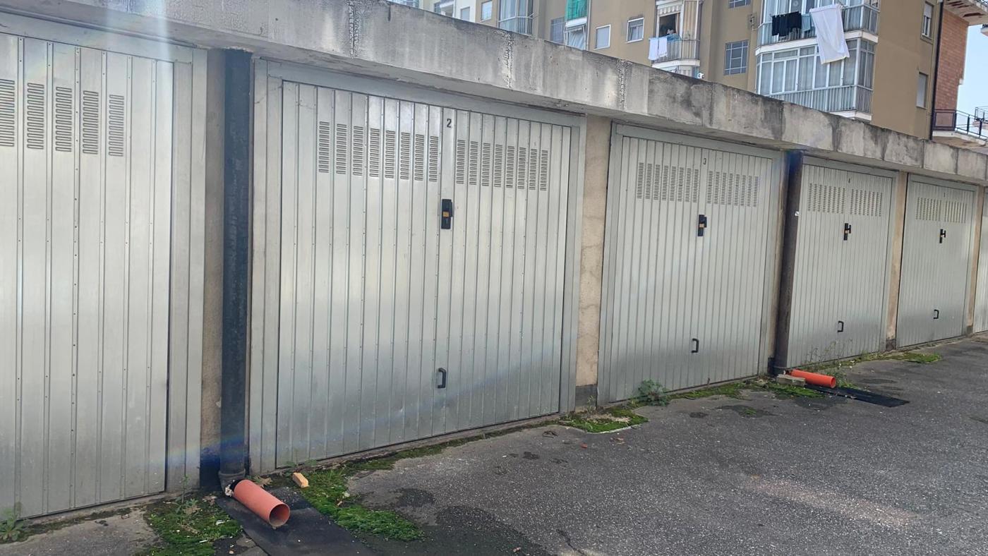 Box/Garage 15mq in affitto a Beinasco