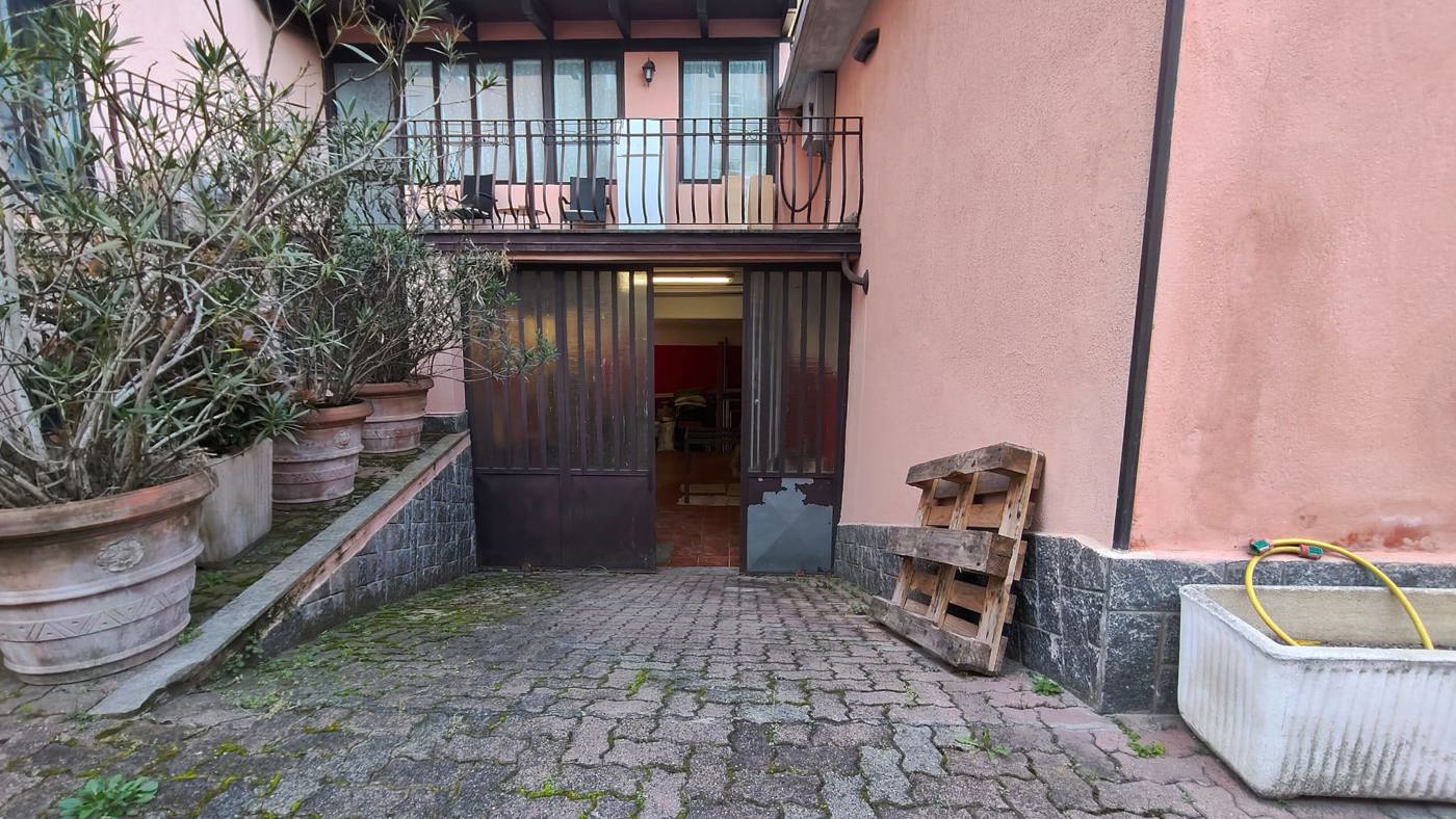 Box/Garage 40mq in vendita a Torino