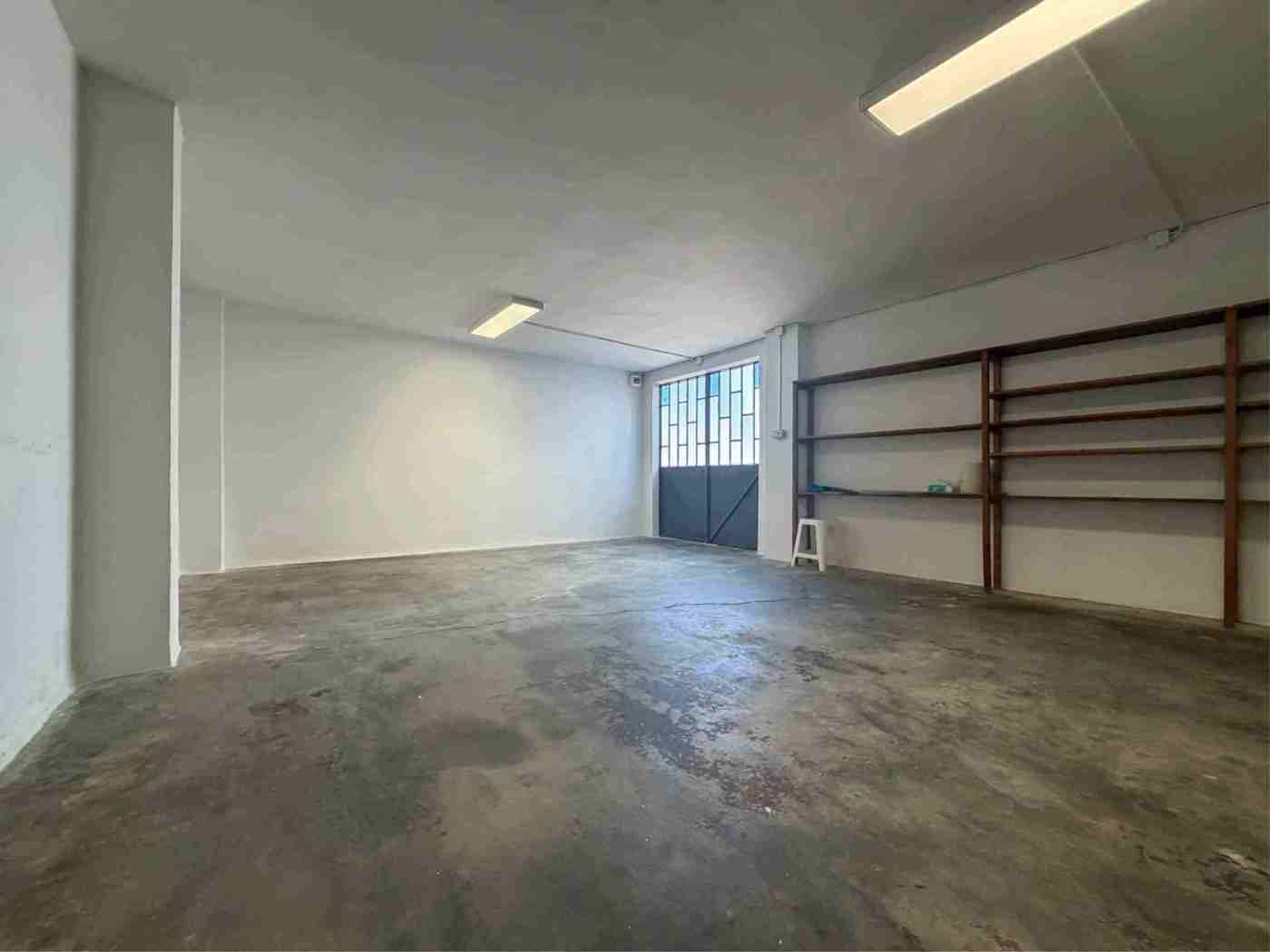 Box/Garage 40mq in vendita a Beinasco