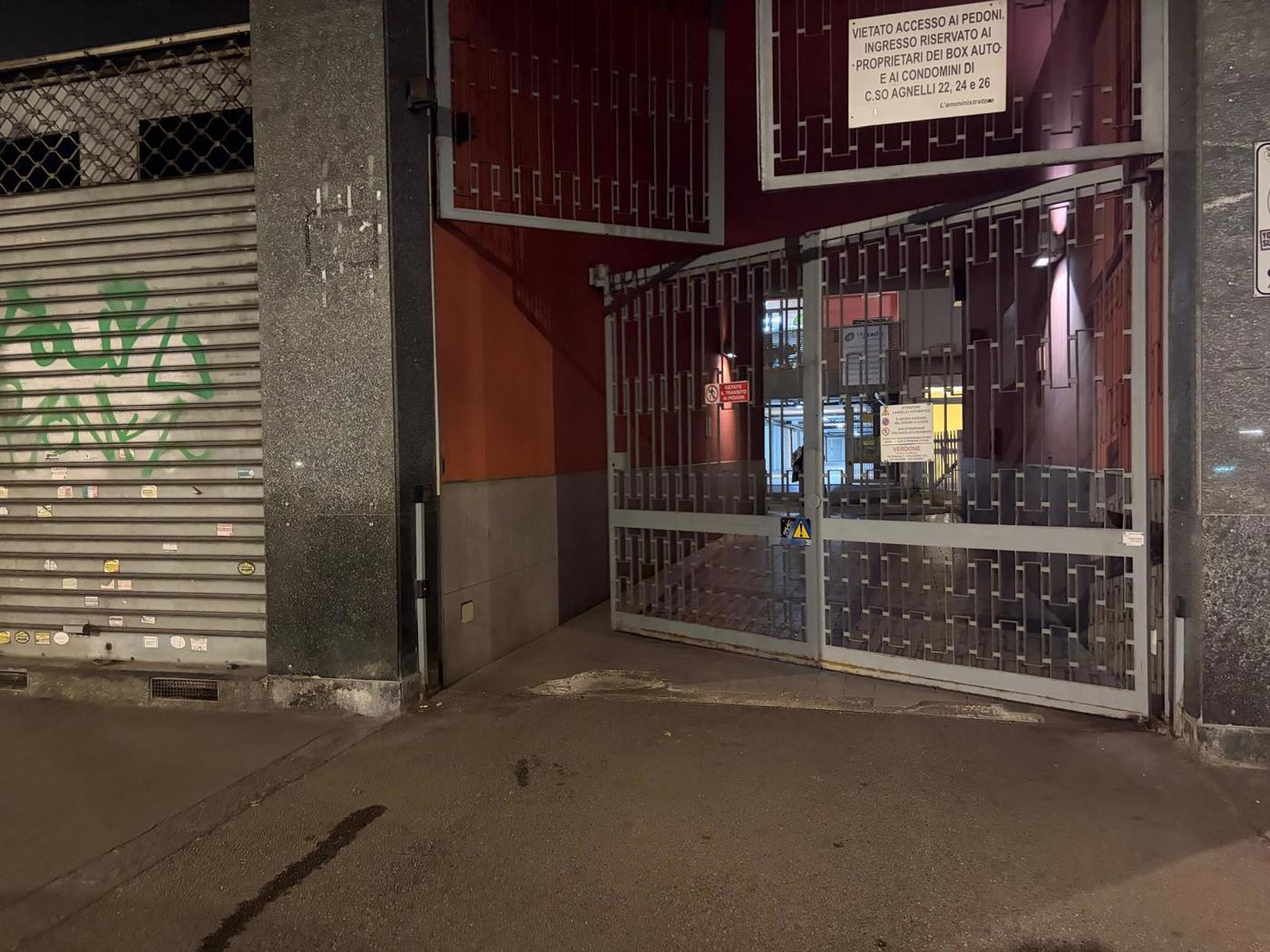 Box/Garage 25mq in vendita a Torino