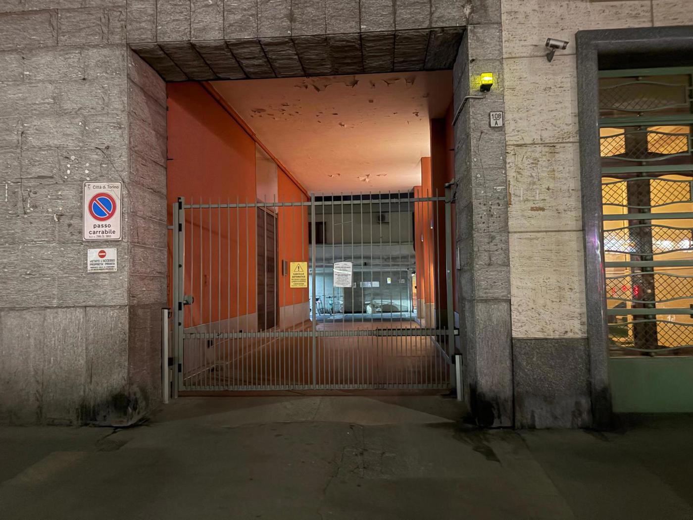 Box/Garage 25mq in vendita a Torino