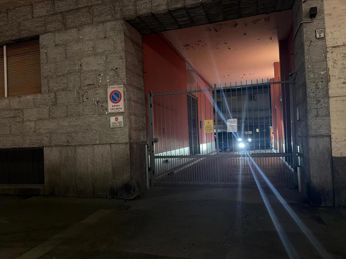 Box/Garage 25mq in vendita a Torino