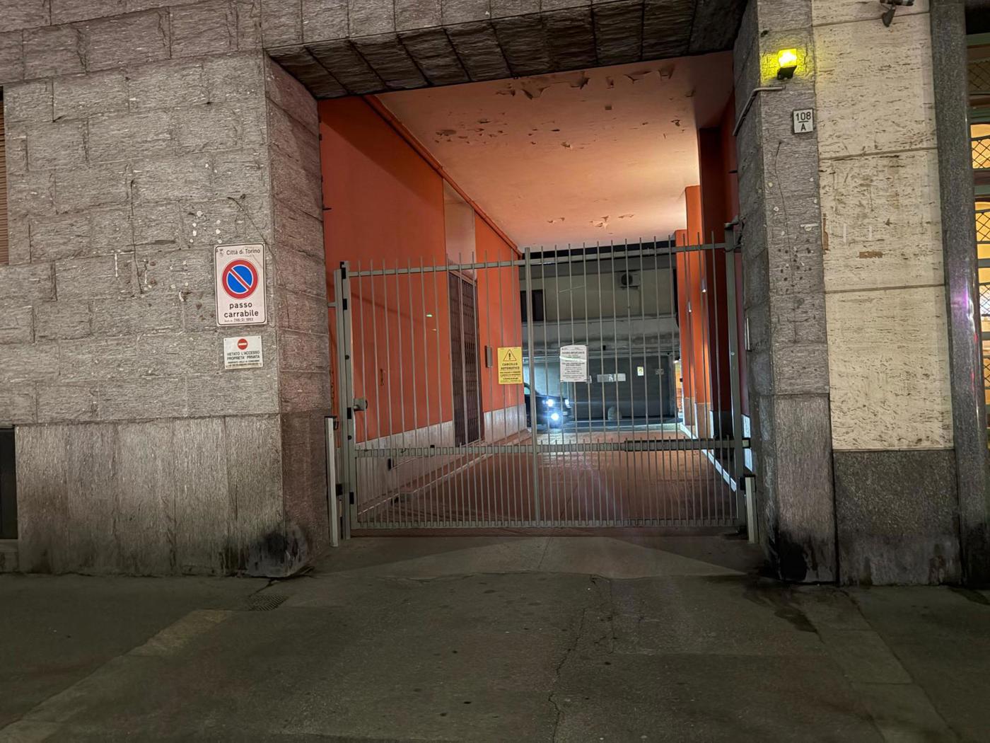 Box/Garage 25mq in vendita a Torino