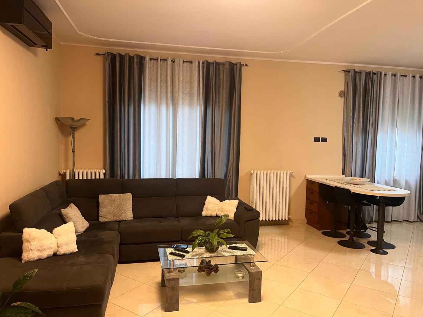 Quadrilocale con giardino a Beinasco