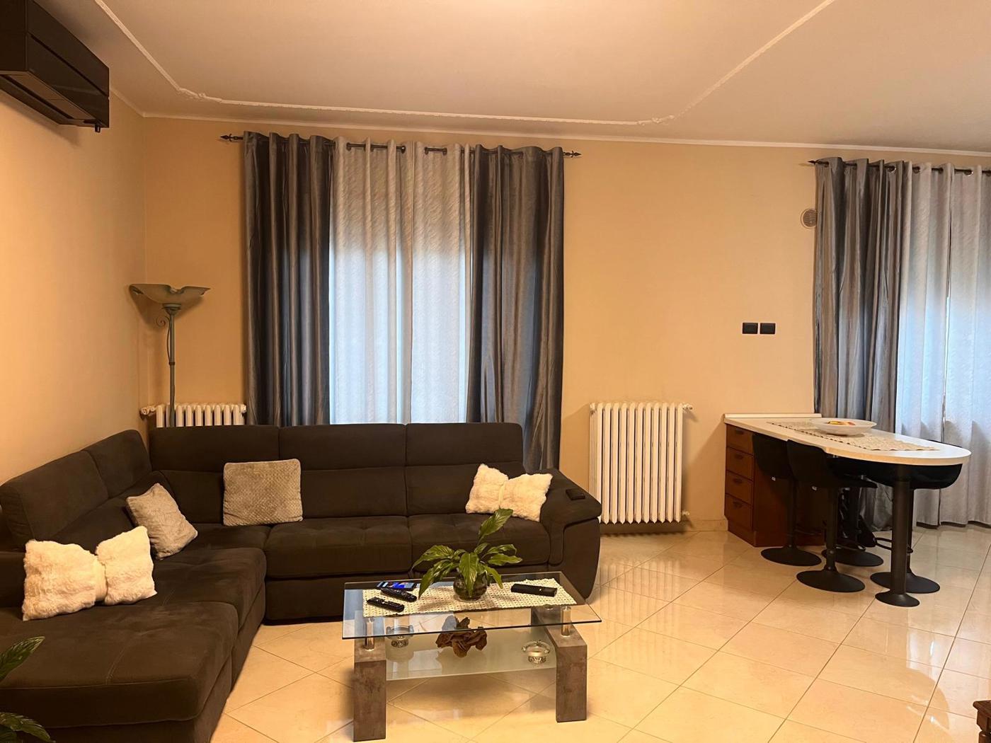 Quadrilocale con giardino a Beinasco