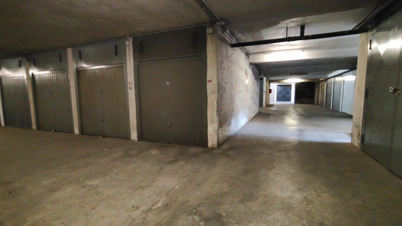 Box/Garage 12mq in vendita a Rivoli